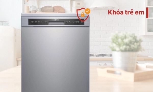 Máy rửa chén độc lập Hafele HDW-F60G (535.29.590) rửa sạch hiệu quả, vận hành êm, thiết kế gọn đẹp. Mua ngay hôm nay nhận ưu đãi hấp dẫn!
