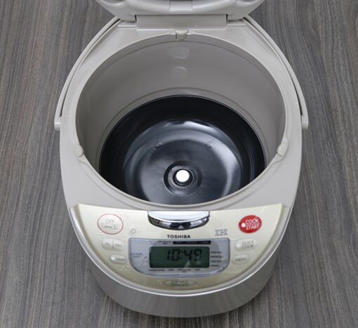 Nồi cơm điện Toshiba 1.8 lít RC-18RH(CG)VN