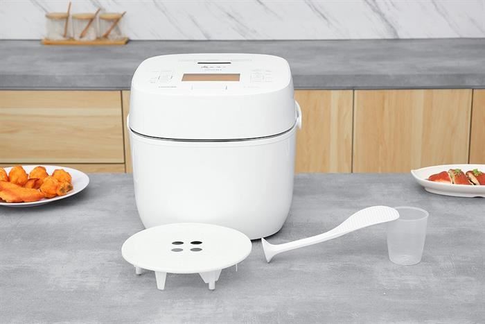 Nồi cơm điện Toshiba 1.8 lít RC-18VXWVN(W)