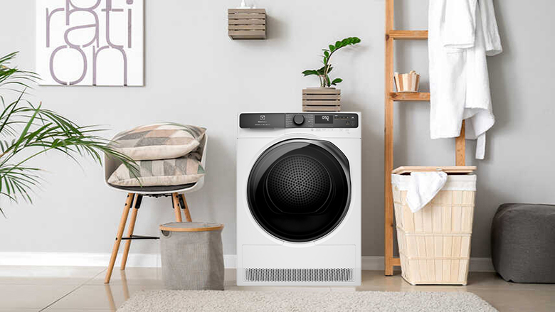 Máy Sấy Bơm Nhiệt Electrolux 9Kg EDH903R7WC
