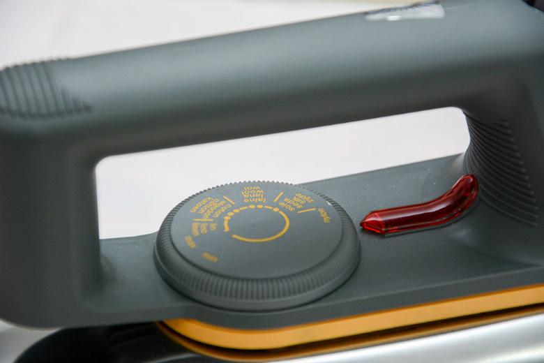 Bàn ủi khô Philips 1100W HD1172