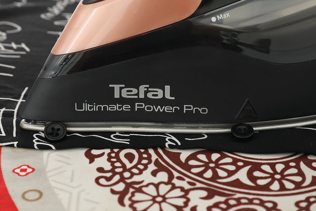 Bàn ủi hơi nước Tefal FV9E50E0
