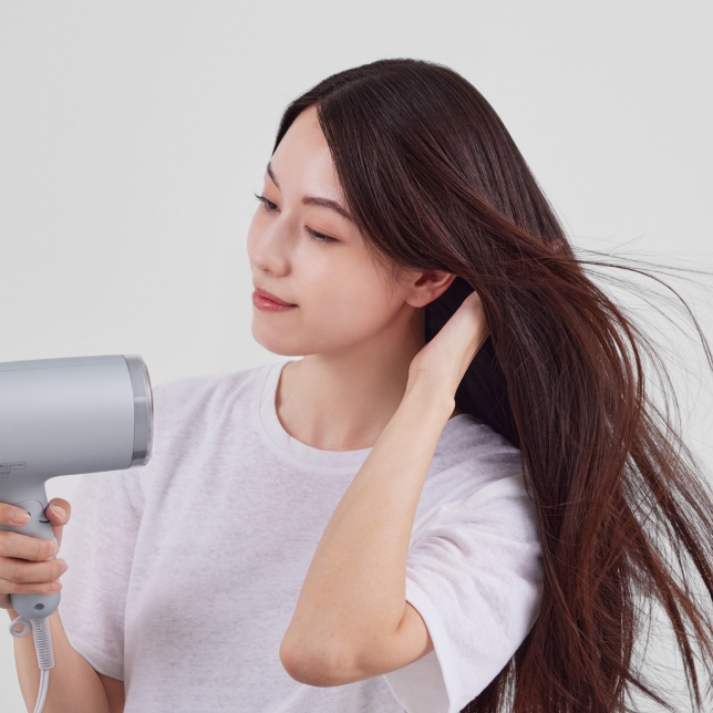 Máy sấy tóc Panasonic EH-NA7M-H645