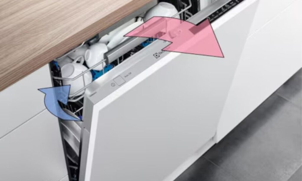 May rua chen Electrolux 13 bo ESA47200SW 1