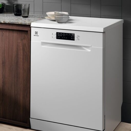 Máy rửa chén Inverter Electrolux 13 bộ ESA47200SW
